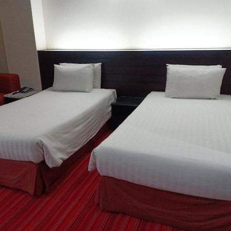 V Verve Service Apartment Hotel شاشوينجساو المظهر الخارجي الصورة