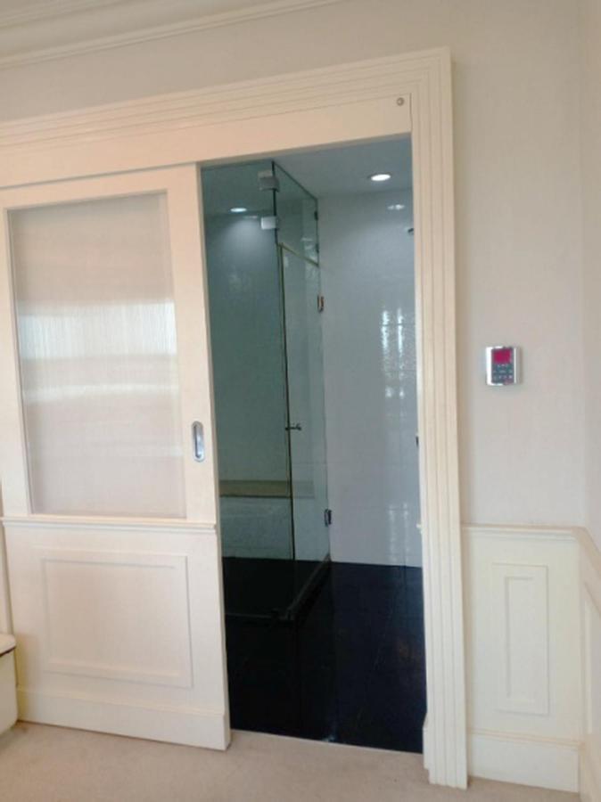 V Verve Service Apartment Hotel شاشوينجساو المظهر الخارجي الصورة