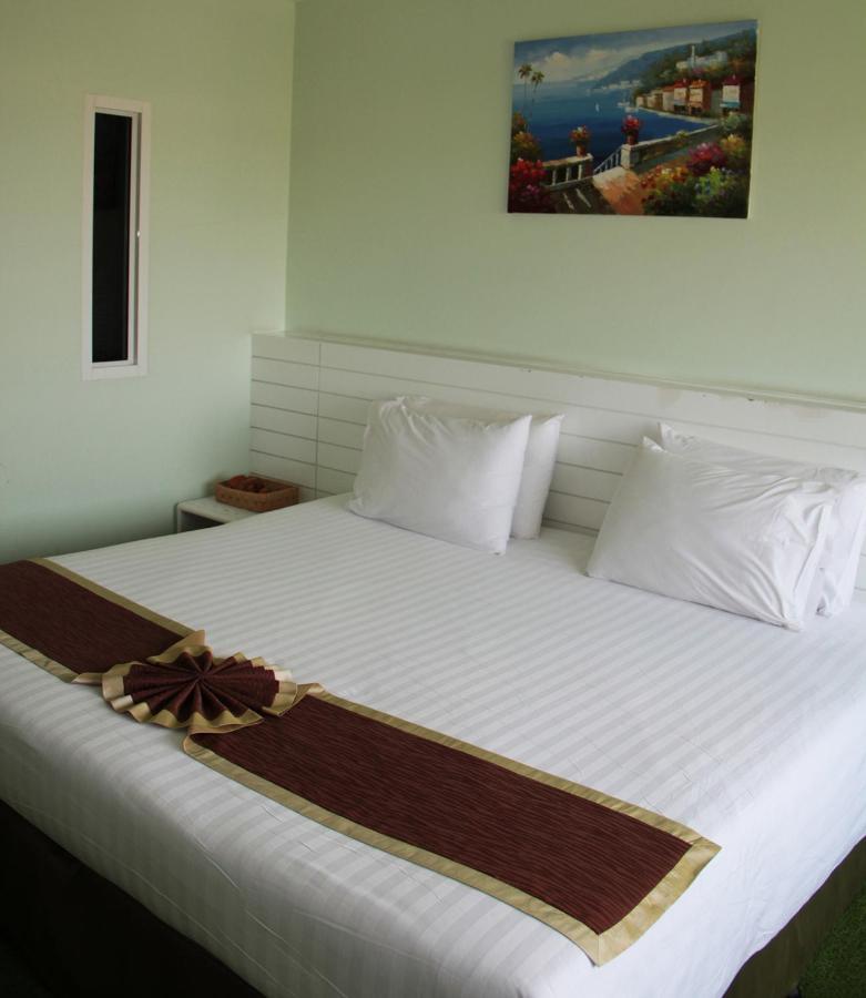 V Verve Service Apartment Hotel شاشوينجساو المظهر الخارجي الصورة
