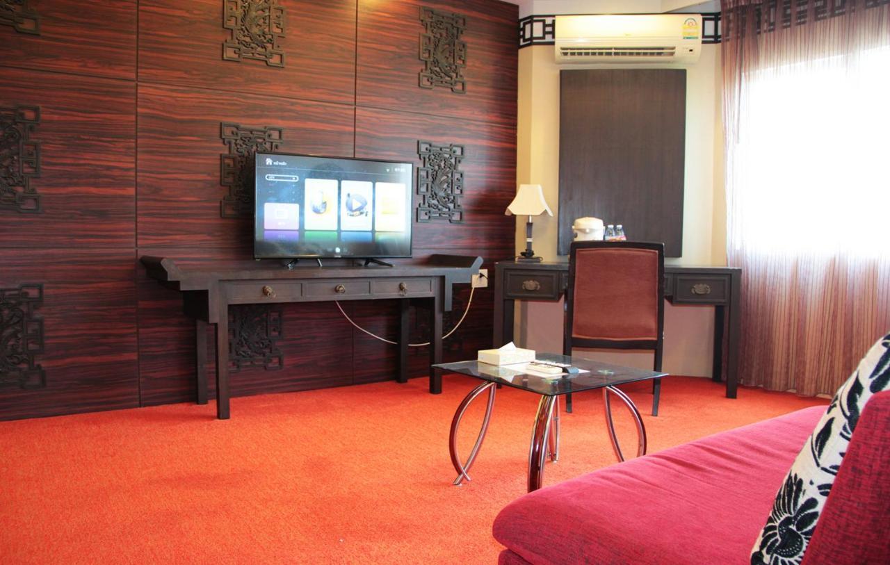 V Verve Service Apartment Hotel شاشوينجساو المظهر الخارجي الصورة